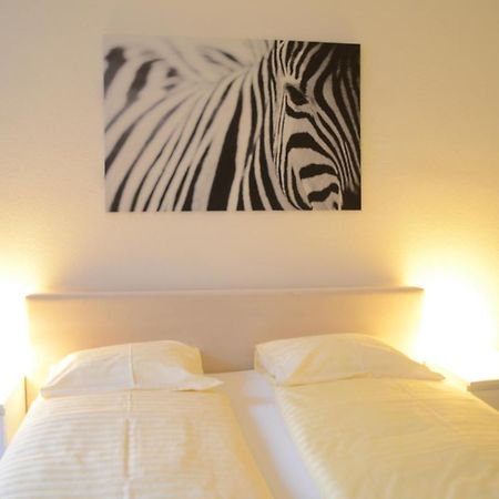 Rent A Home Landskronstrasse - Self Check-In Basilea Esterno foto